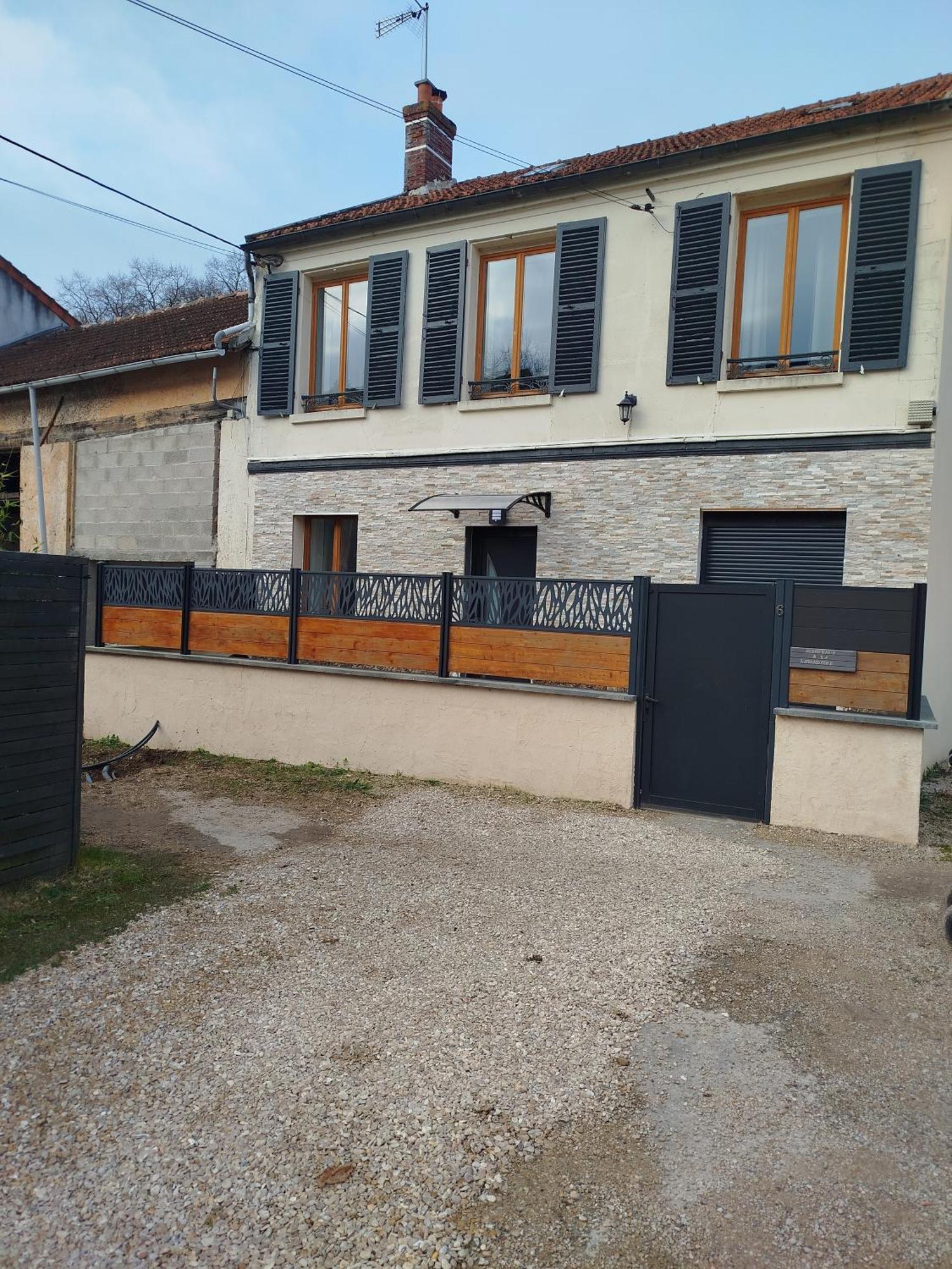 La Lavandiere Gouvernes Exterior photo